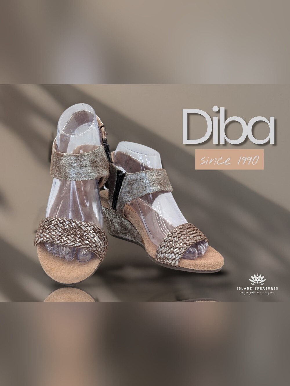 Diba True "Freedom" Size 7.5 Metallic Pewter Woven Genuine Leather Wedge Sandals